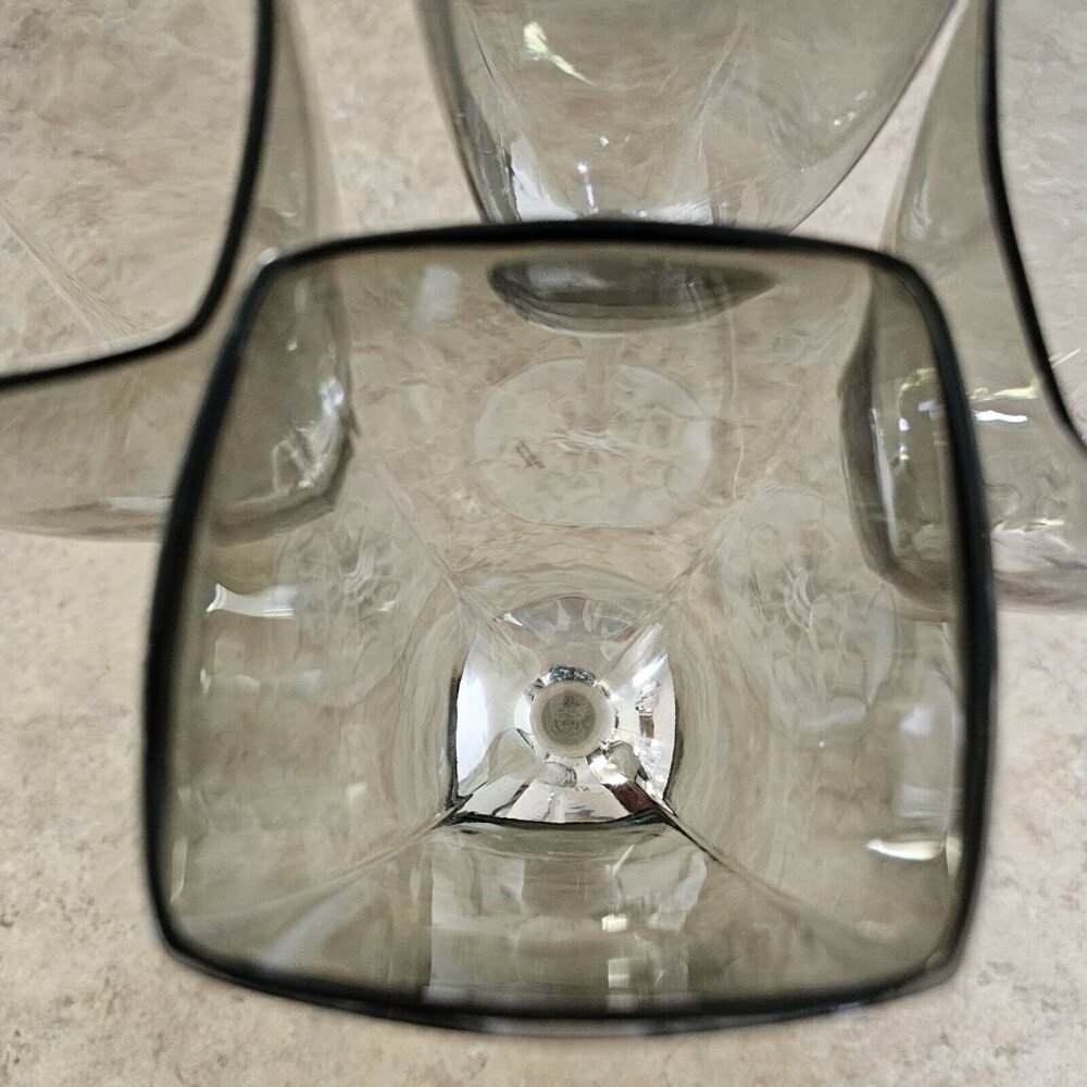 4 Retro Square Grey Wine Glasses 9.5" frosted etched base snowflake winter holid - Picture 4 of 13